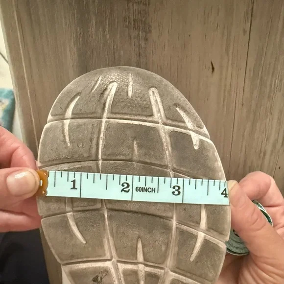 Skechers White Shoes - Picture 8 of 11